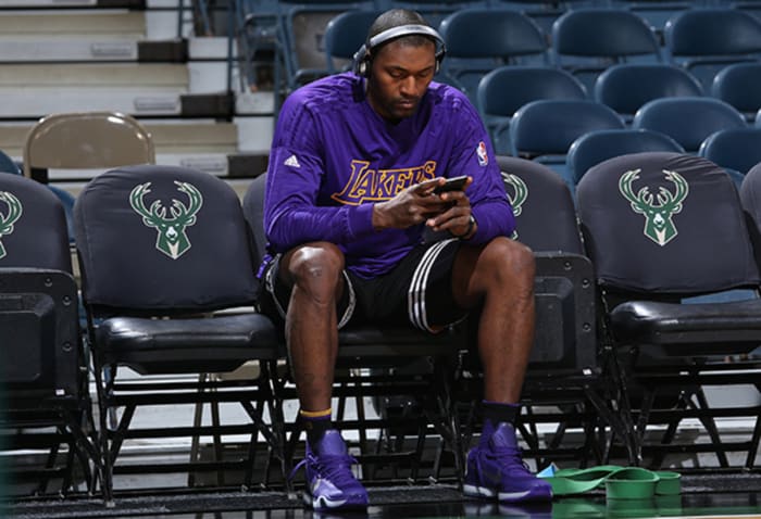 metta_world_peace_bench_.jpg
